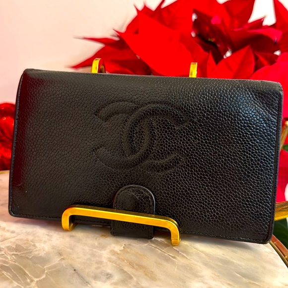 Chanel Caviar Skin Black long bifold wallet clean and beautiful - Picture 1 of 16
